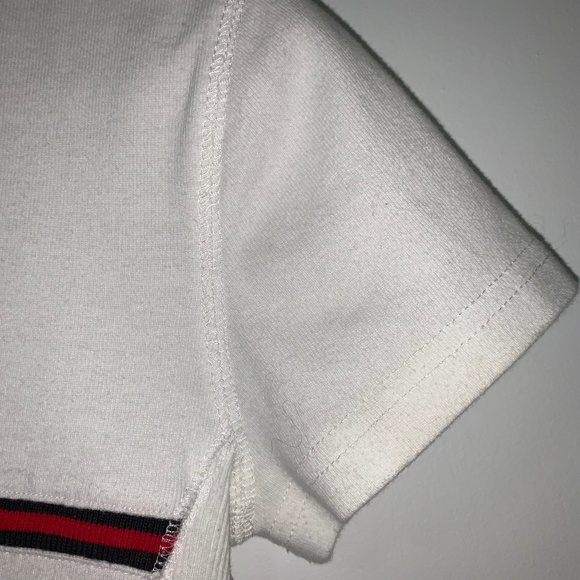 2/$20 TOMMY HILFIGER White Top V-Neck - Picture 9 of 14